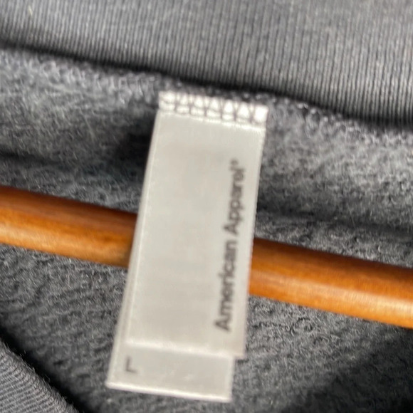 AMERICAN APPAREL Mens VNeck Sweater Vest Grey Sweatshirt Grandpa Preppy Size L - Picture 6 of 9